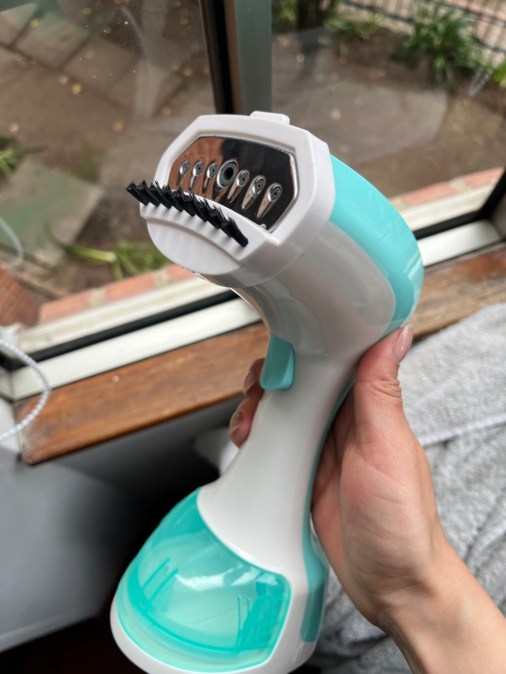 Plancha de Mano a Vapor – Vertical